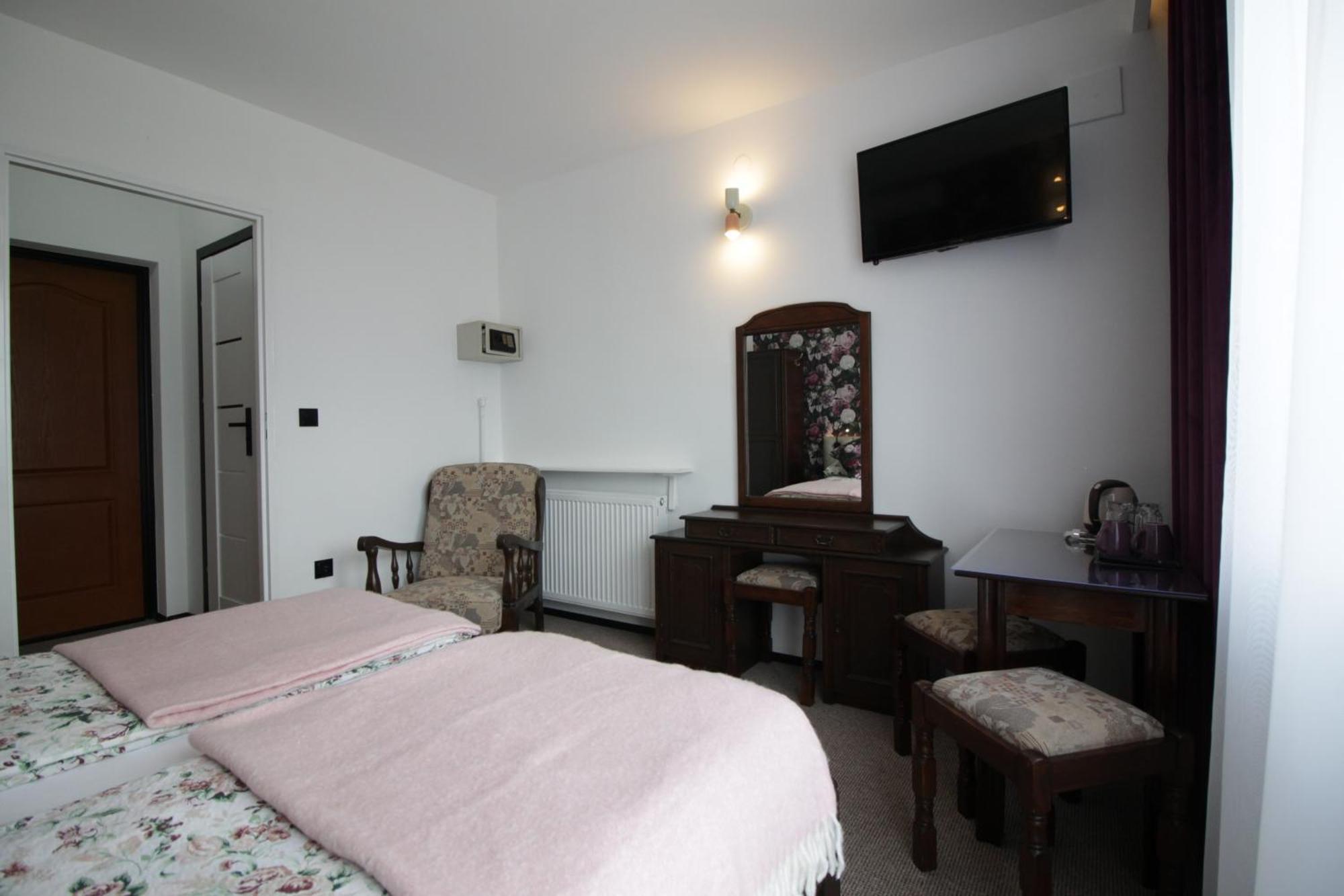 Motel Na Zbojeckiej Skawa Extérieur photo