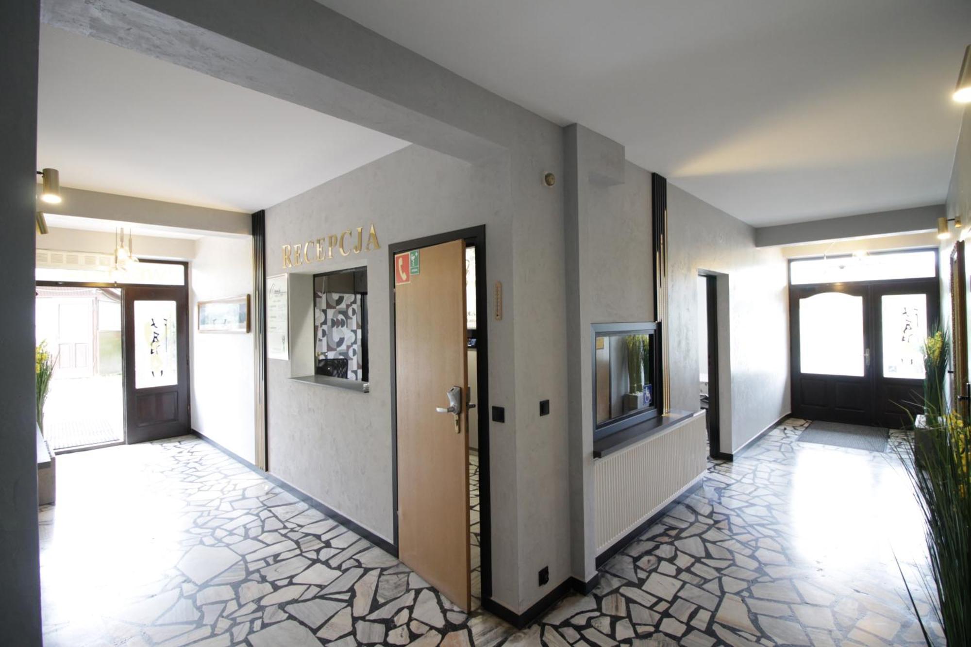 Motel Na Zbojeckiej Skawa Extérieur photo
