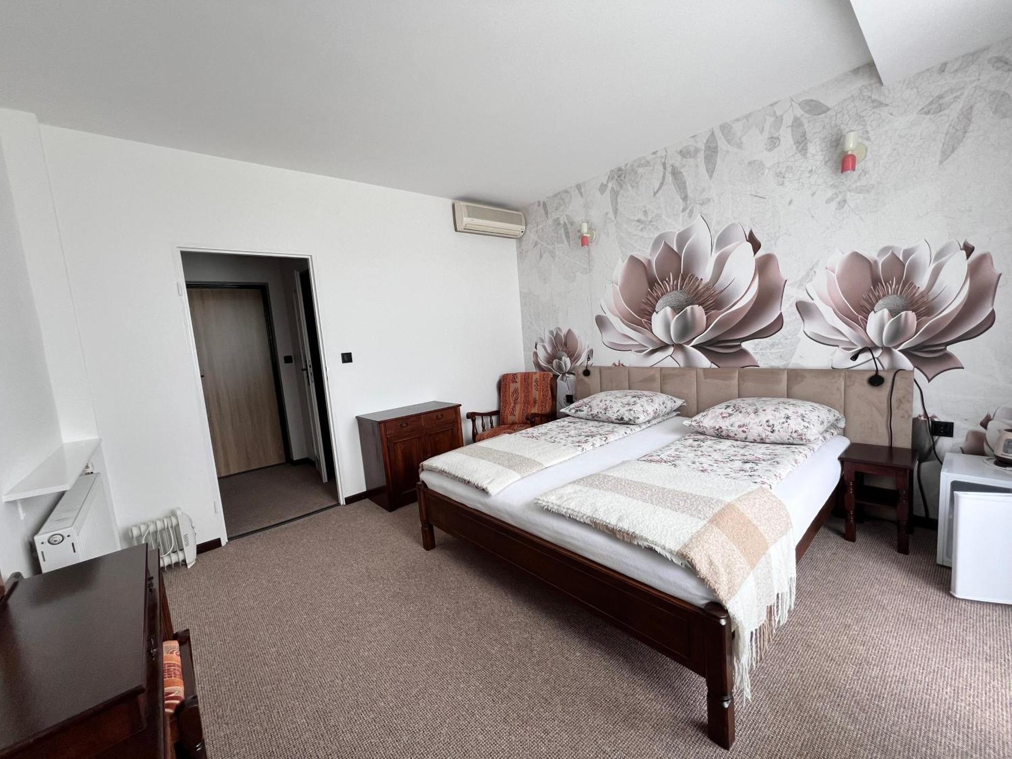 Motel Na Zbojeckiej Skawa Extérieur photo